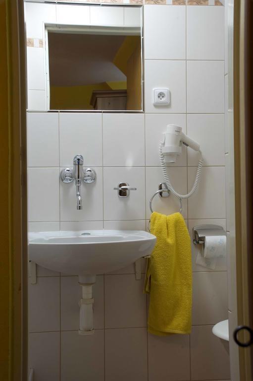 Hotel a Restaurace U Hrnčíře Kutná Hora Quarto foto