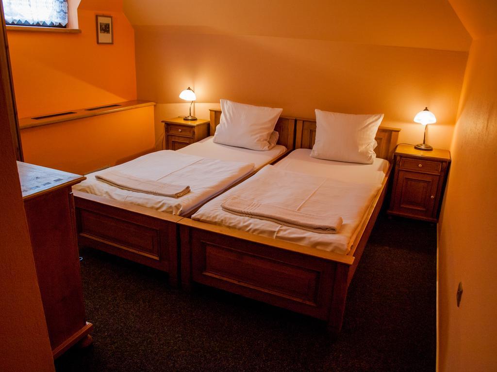 Hotel a Restaurace U Hrnčíře Kutná Hora Quarto foto